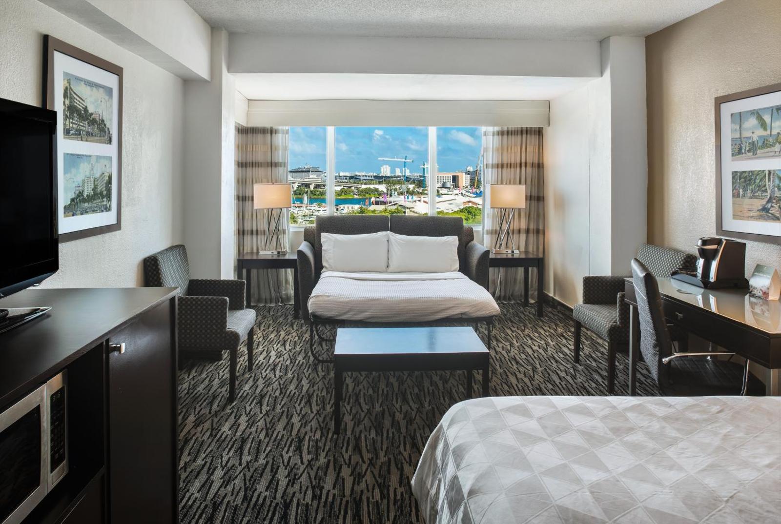 Holiday Inn Hotel Port of Miami-Downtown